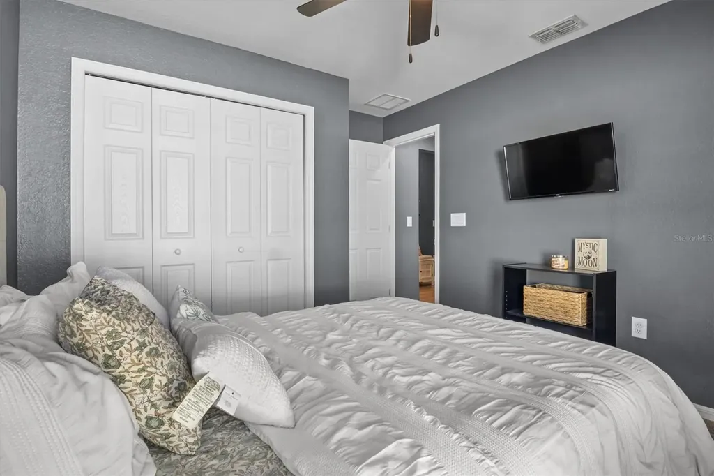 1137 Second Drive Eagle Lake FL 33839