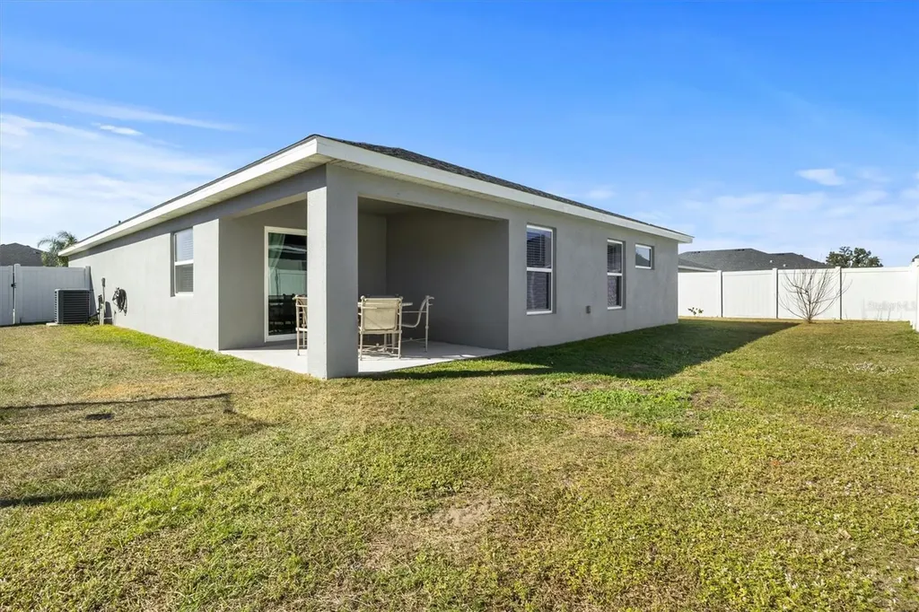 1137 Second Drive Eagle Lake FL 33839