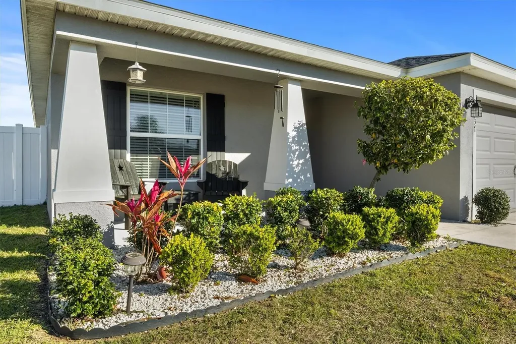 1137 Second Drive Eagle Lake FL 33839