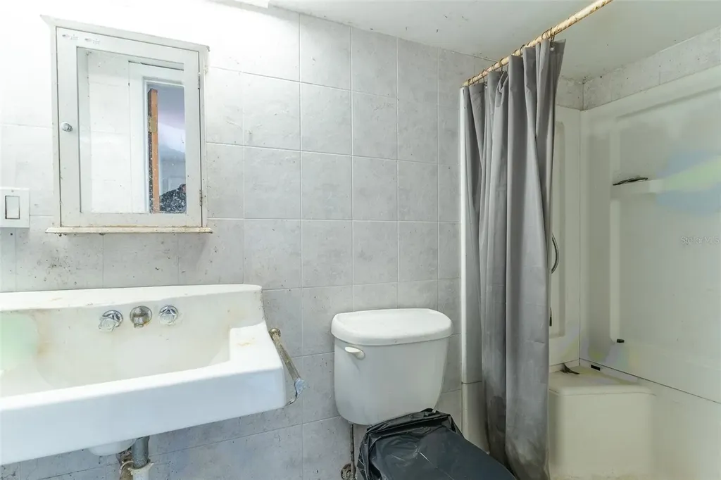 3655 N Scenic Highway Lake Wales FL 33898