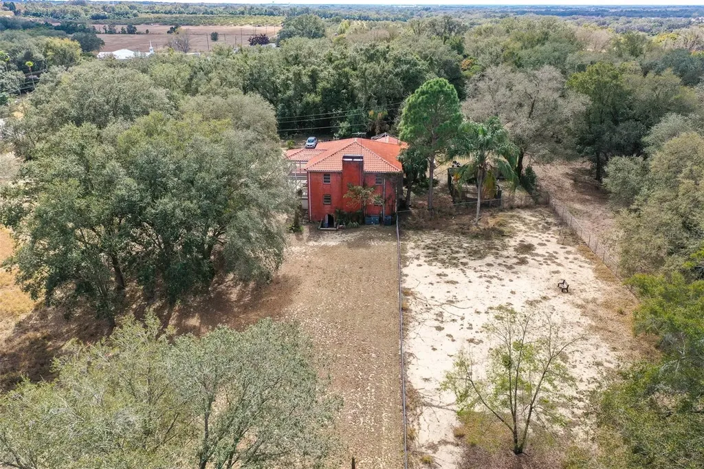 3655 N Scenic Highway Lake Wales FL 33898