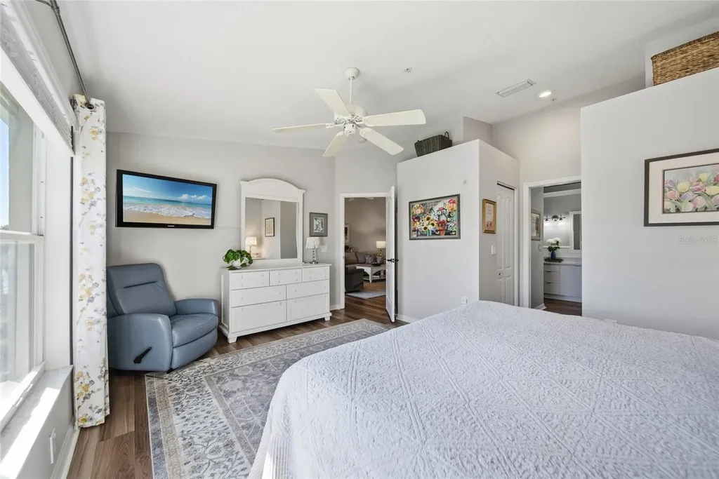 5231 Mahogany Run Avenue Sarasota FL 34241