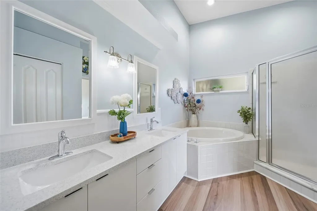 5231 Mahogany Run Avenue Sarasota FL 34241