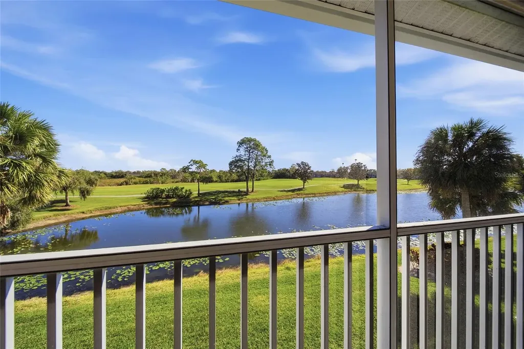 5231 Mahogany Run Avenue Sarasota FL 34241