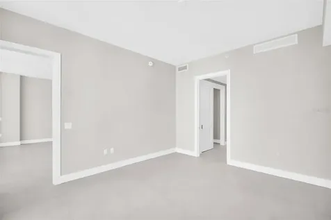 275 1st Avenue S St Petersburg FL 33701