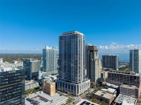 275 1st Avenue S St Petersburg FL 33701
