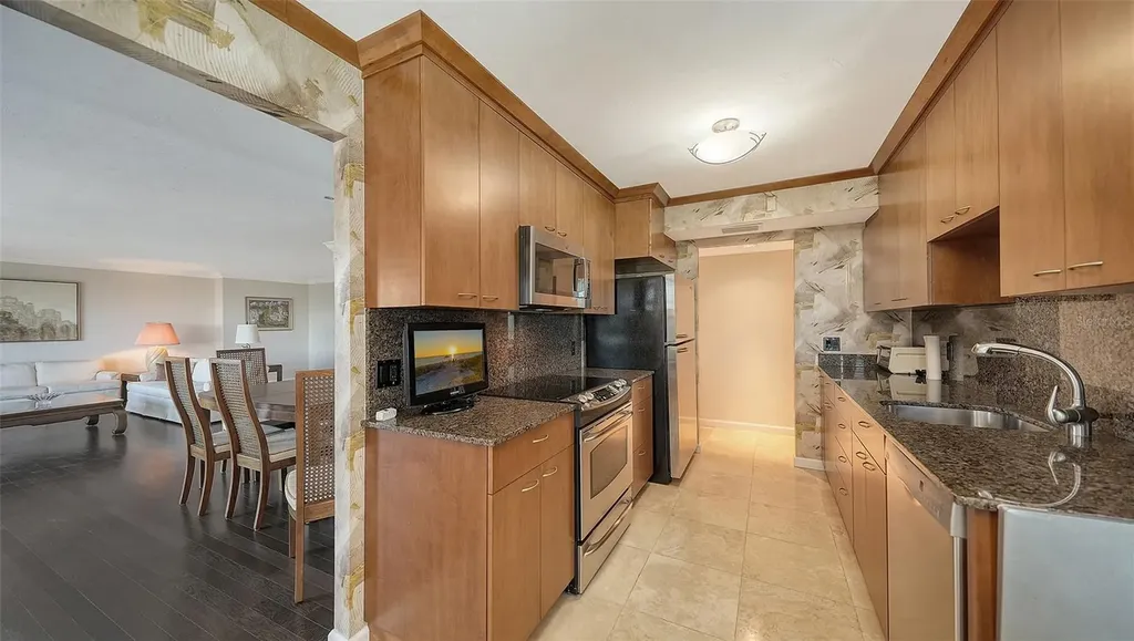 1750 Benjamin Franklin Drive Sarasota FL 34236