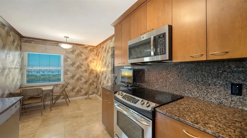 1750 Benjamin Franklin Drive Sarasota FL 34236