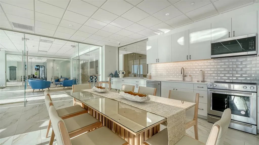 1750 Benjamin Franklin Drive Sarasota FL 34236