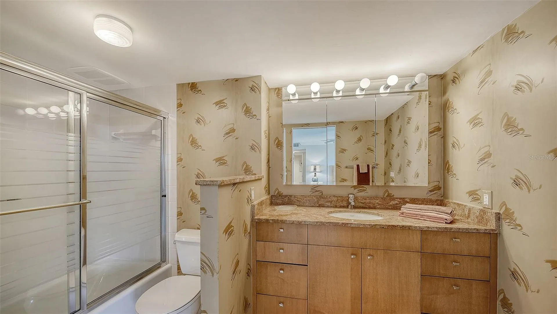 1750 Benjamin Franklin Drive Sarasota FL 34236