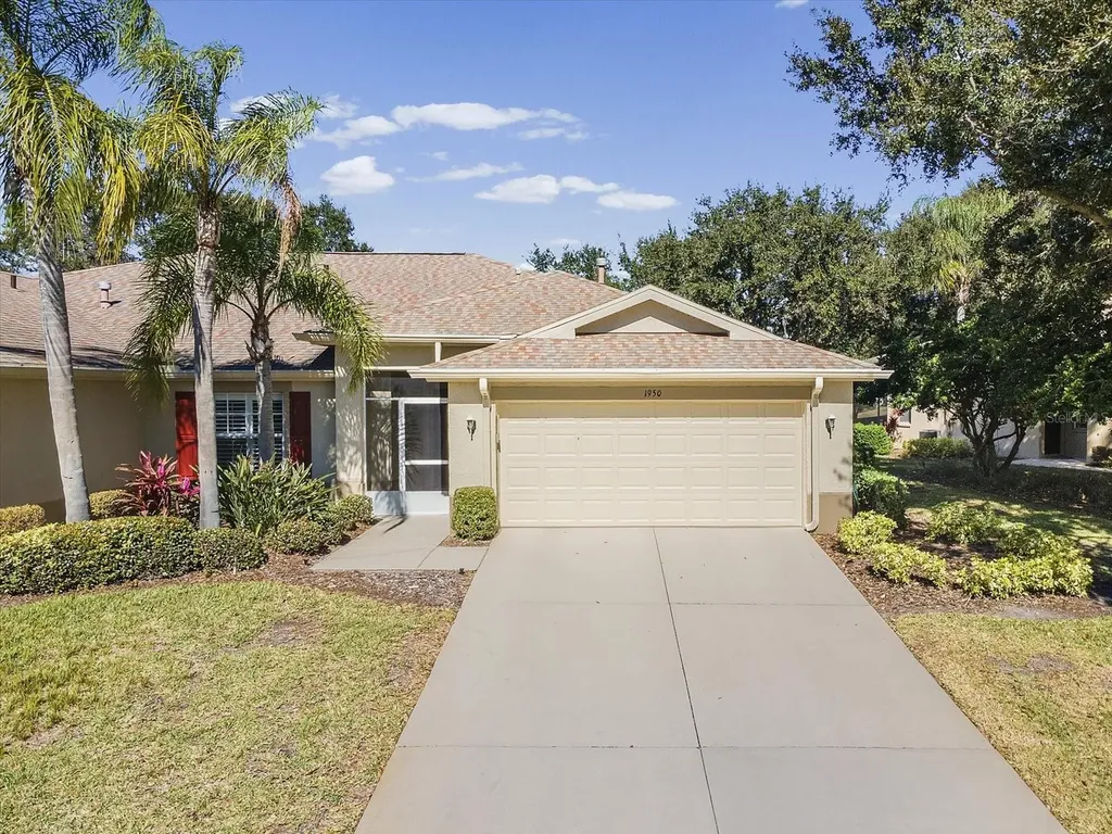 1950 Acadia Greens Drive Sun City Center FL 33573