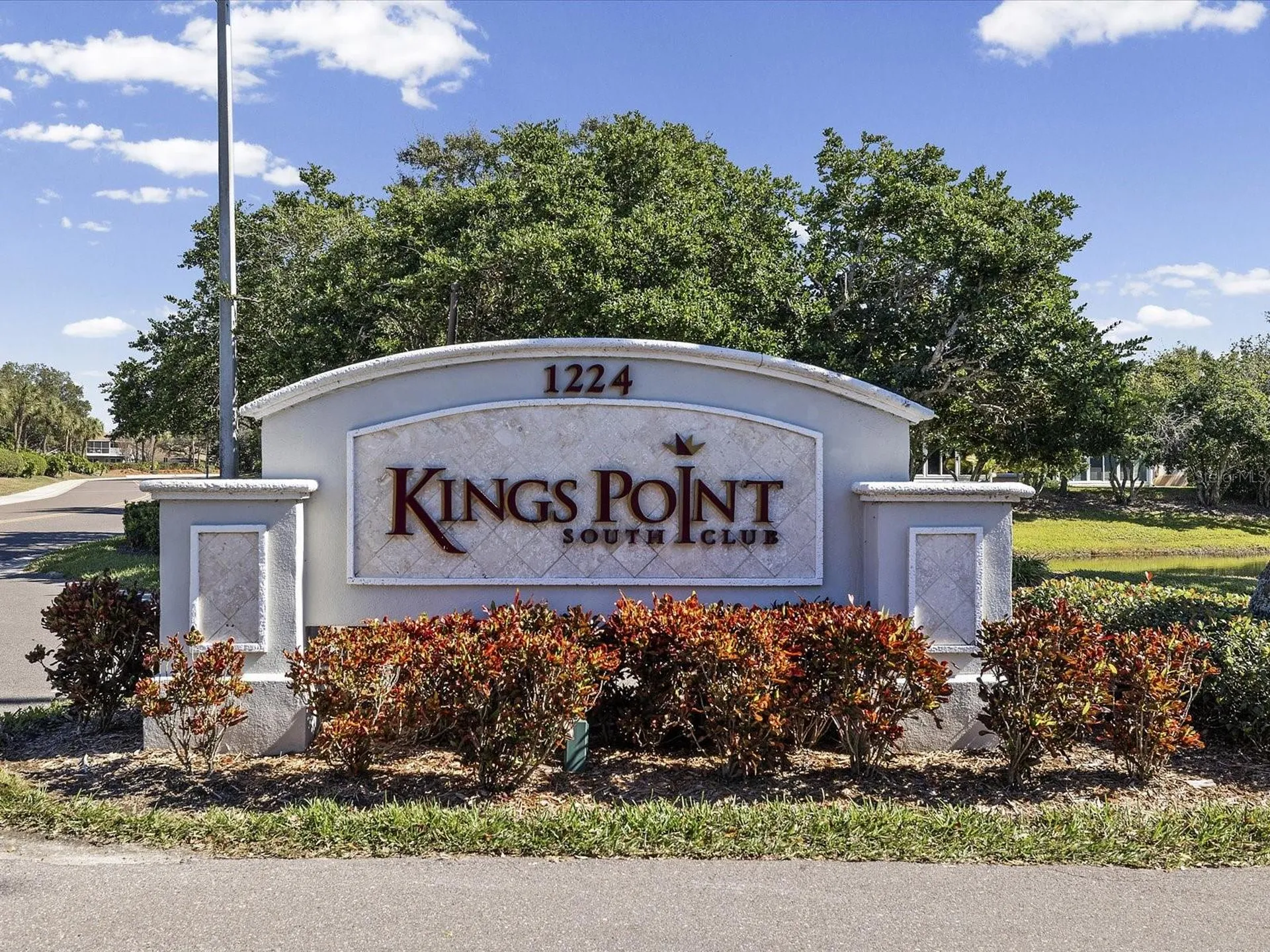1950 Acadia Greens Drive Sun City Center FL 33573
