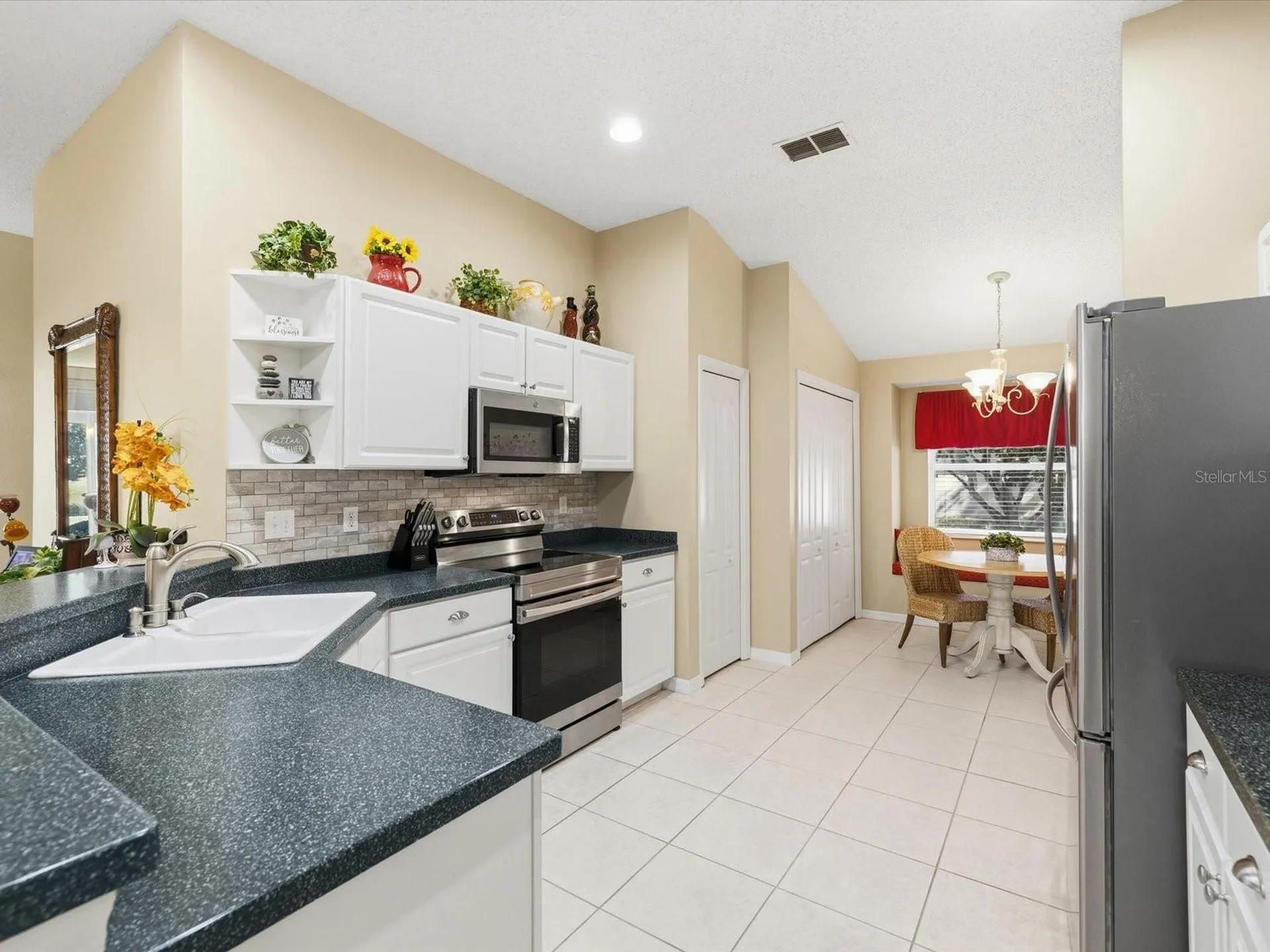 1950 Acadia Greens Drive Sun City Center FL 33573