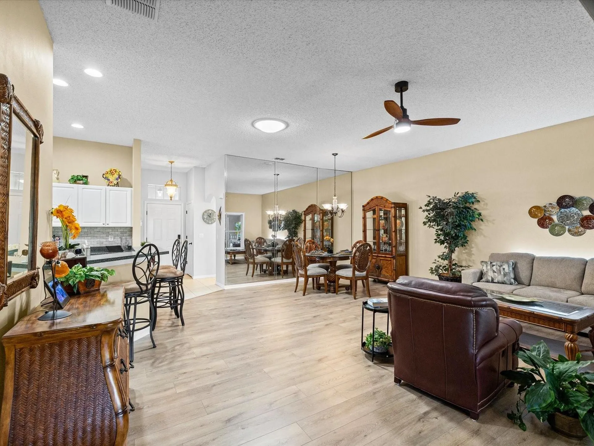 1950 Acadia Greens Drive Sun City Center FL 33573