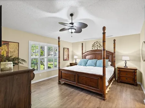 1950 Acadia Greens Drive Sun City Center FL 33573