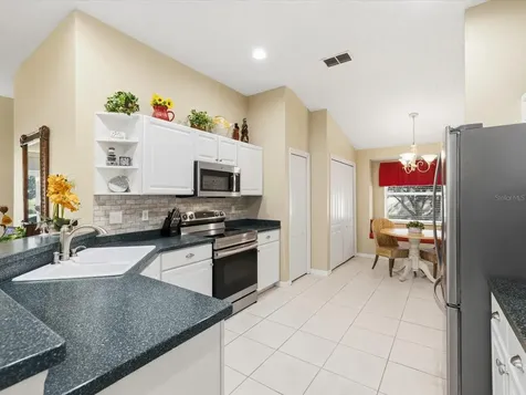 1950 Acadia Greens Drive Sun City Center FL 33573