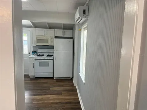 2027 36th Avenue N St Petersburg FL 33713