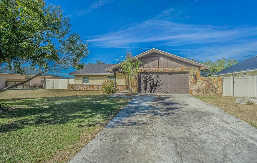 5111 Willowbrook Lane Lakeland FL 33811