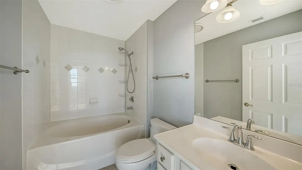 750 N Tamiami Trail Sarasota FL 34236