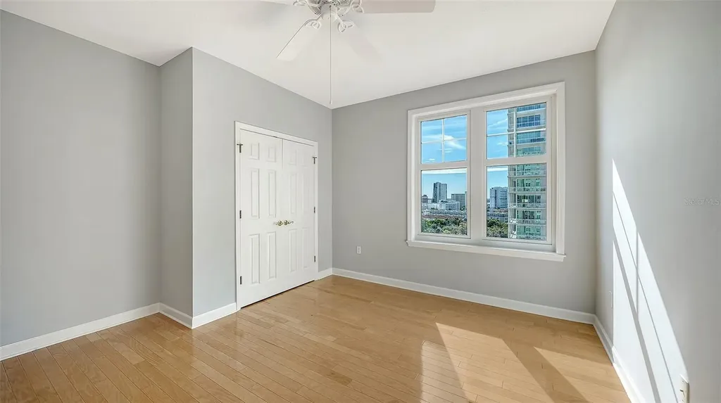 750 N Tamiami Trail Sarasota FL 34236