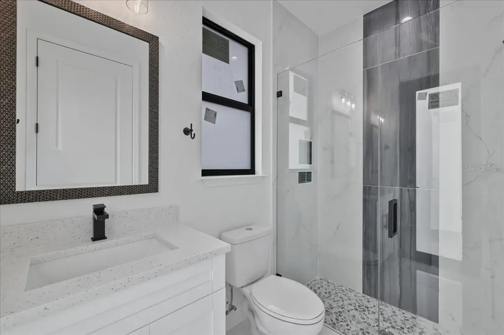 1310 NE 7th Place Cape Coral FL 33909