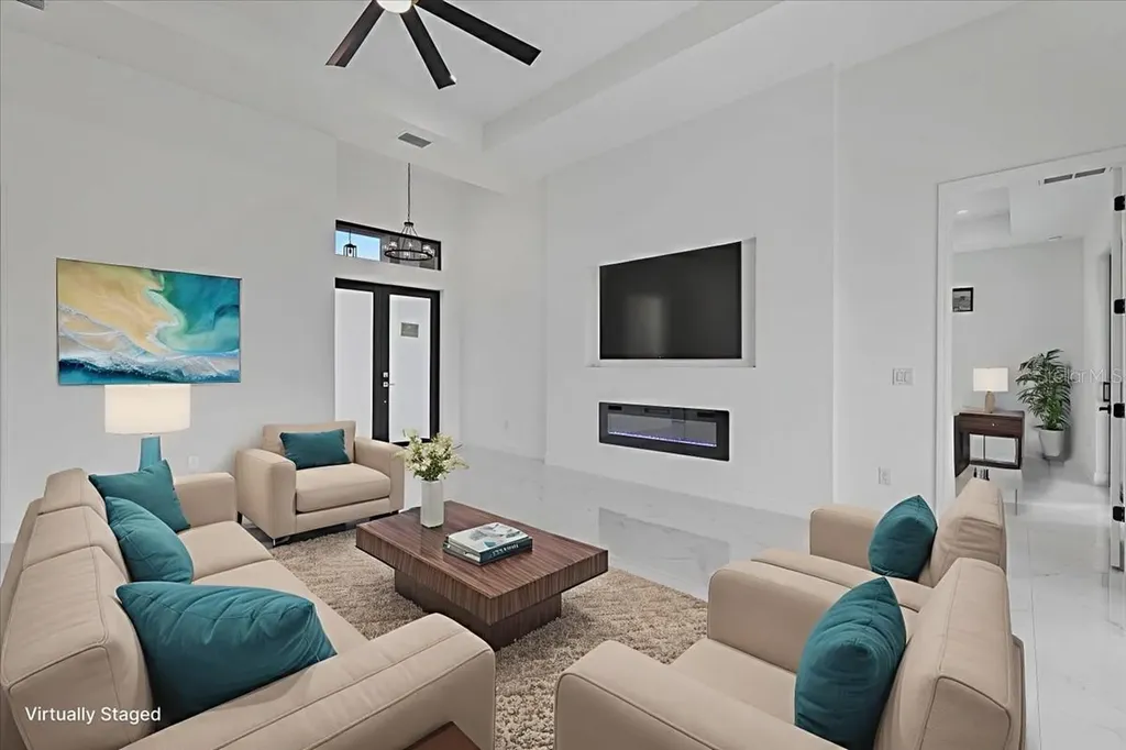 1310 NE 7th Place Cape Coral FL 33909