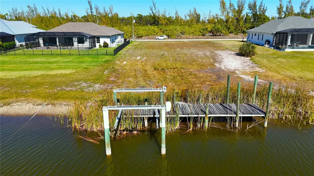 16652 Liggett Circle Port Charlotte FL 33981