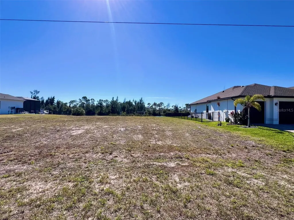 16652 Liggett Circle Port Charlotte FL 33981