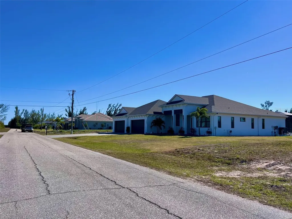 16652 Liggett Circle Port Charlotte FL 33981