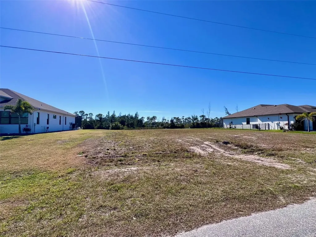 16652 Liggett Circle Port Charlotte FL 33981