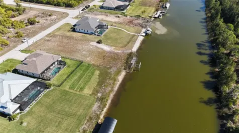 16652 Liggett Circle Port Charlotte FL 33981