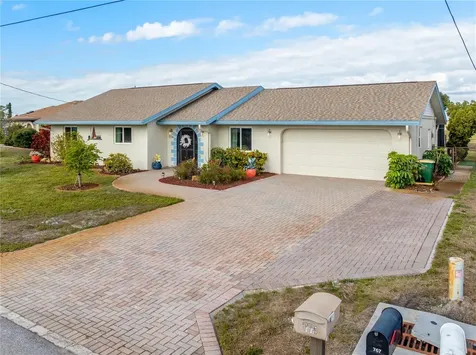 774 Spring Lake Boulevard NW Port Charlotte FL 33952