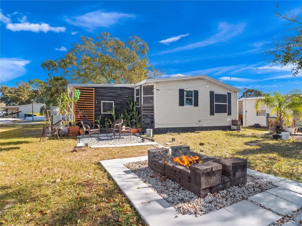 216 Ellsworth Drive Kissimmee FL 34758