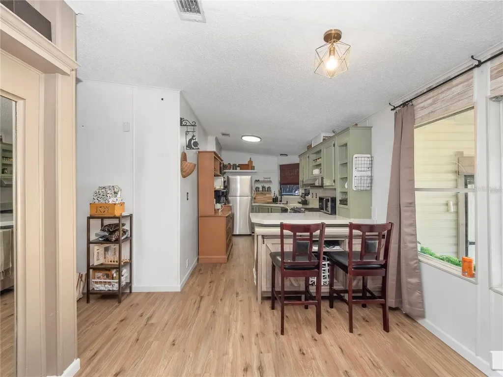 216 Ellsworth Drive Kissimmee FL 34758