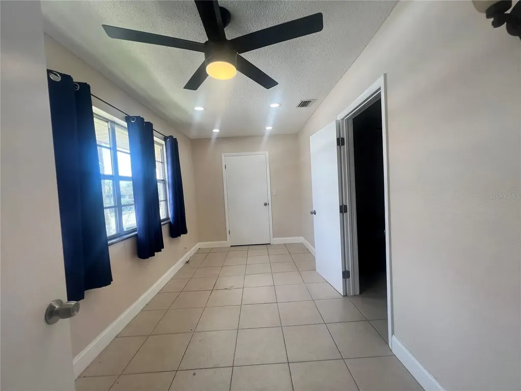 10038 62nd Terrace N St Petersburg FL 33708