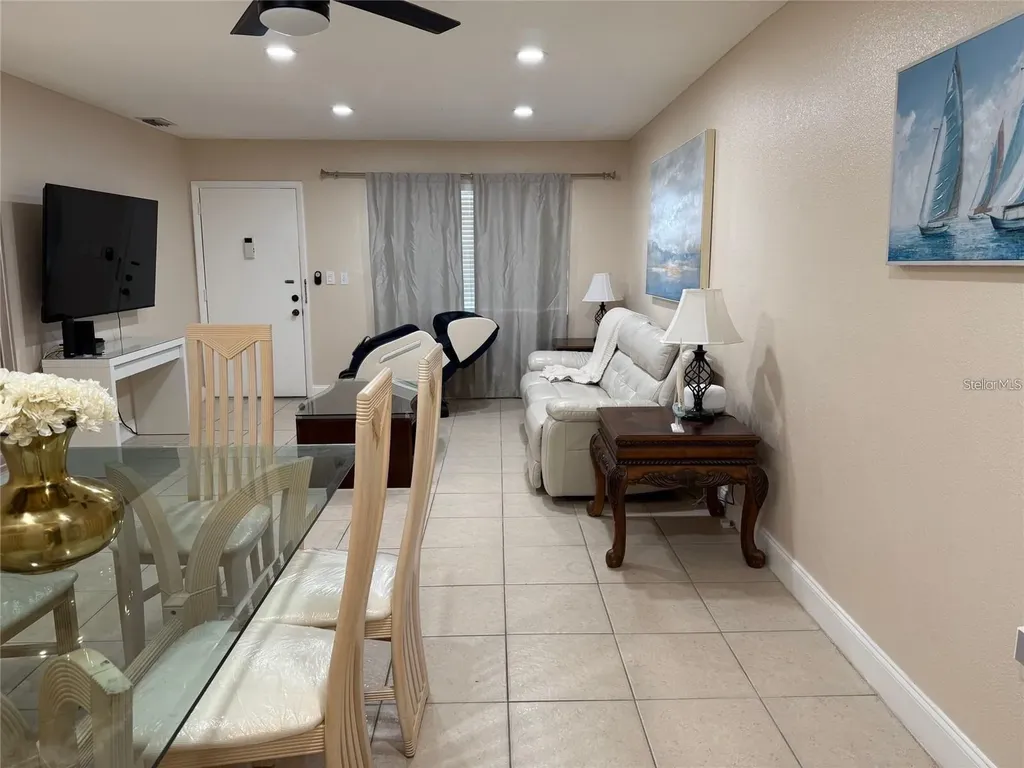 10038 62nd Terrace N St Petersburg FL 33708