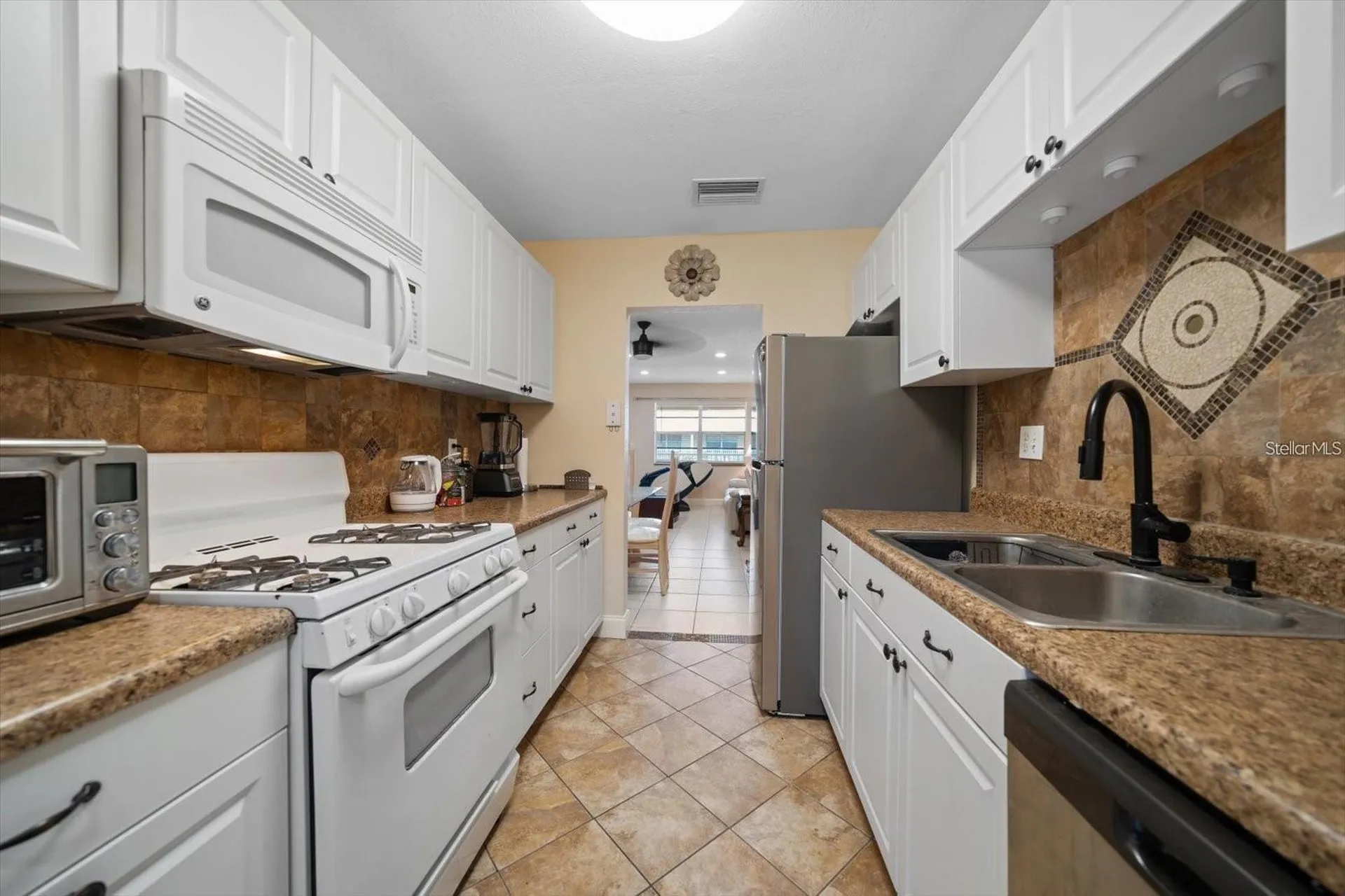 10038 62nd Terrace N St Petersburg FL 33708