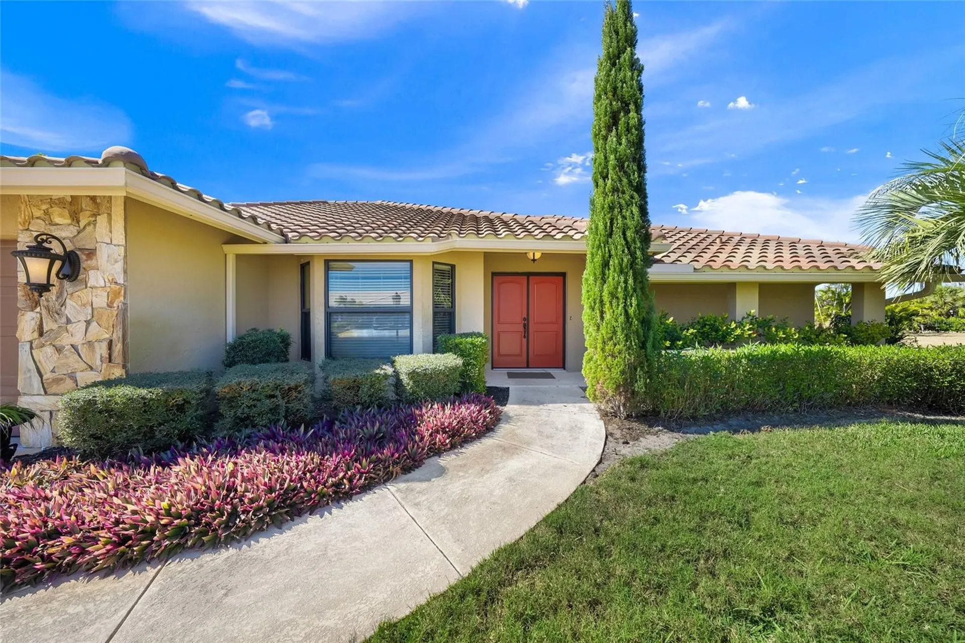 352 Ardenwood Drive Englewood FL 34223
