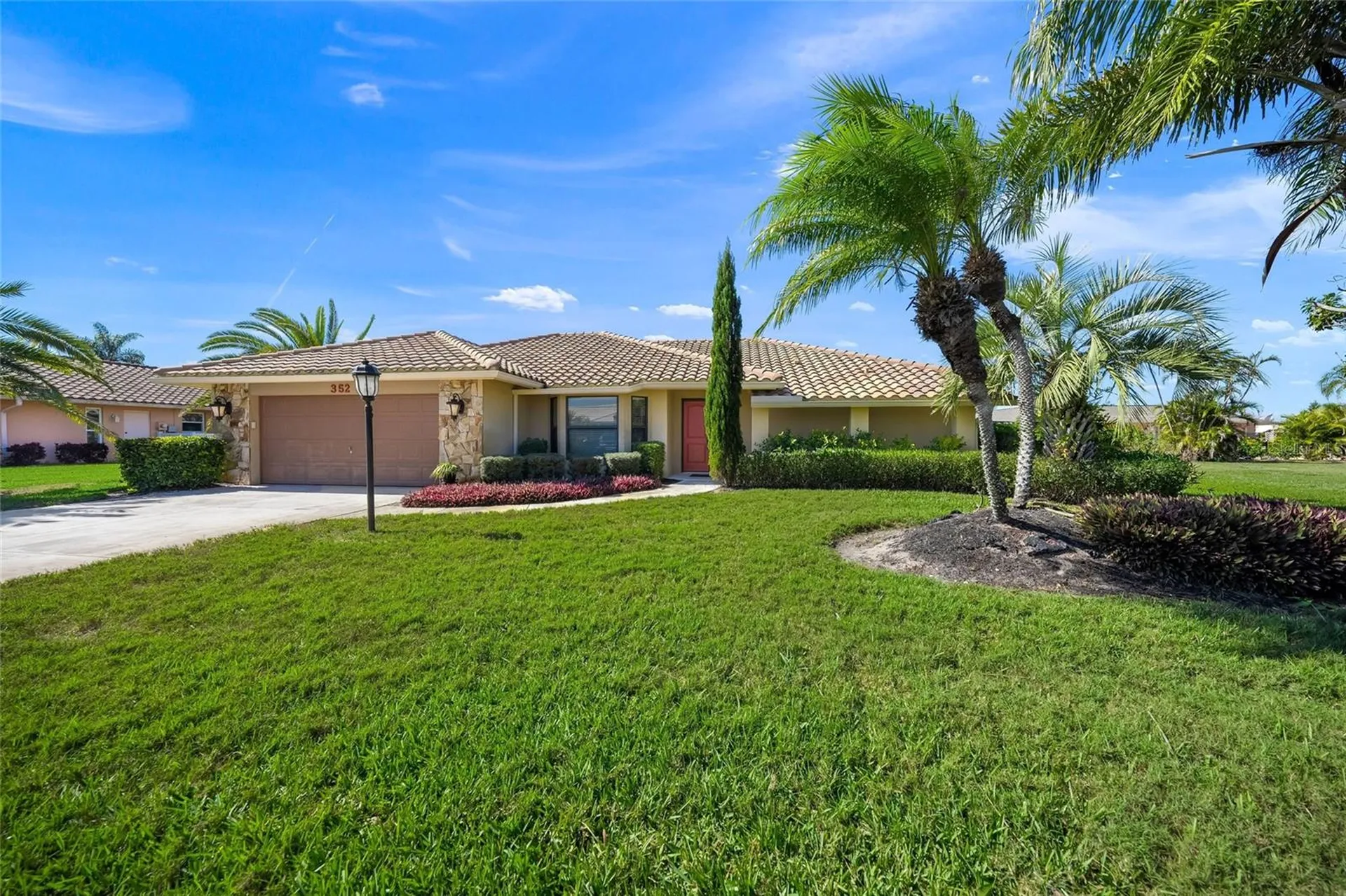352 Ardenwood Drive Englewood FL 34223
