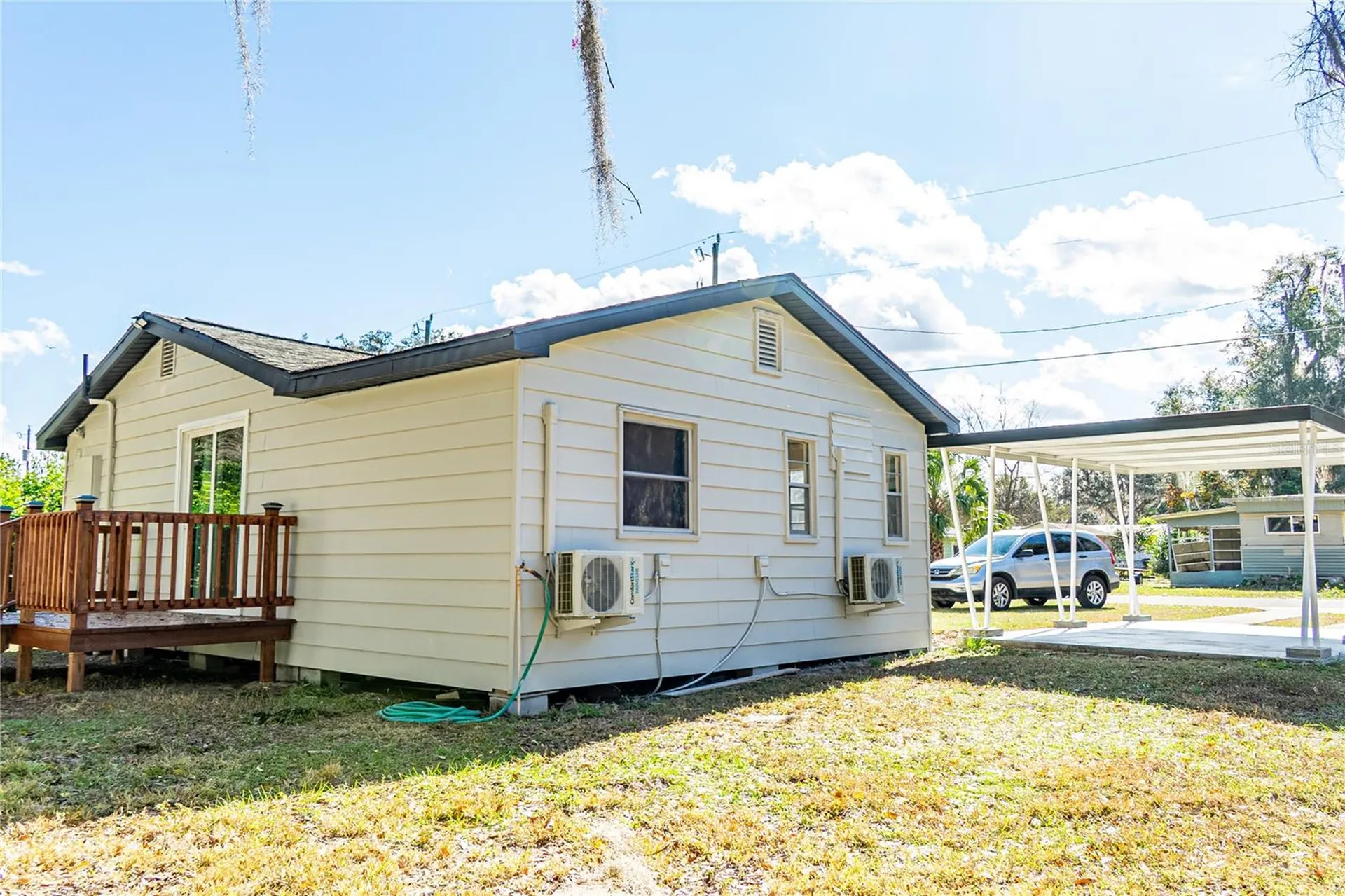 922 Cr 482a Lake Panasoffkee FL 33538