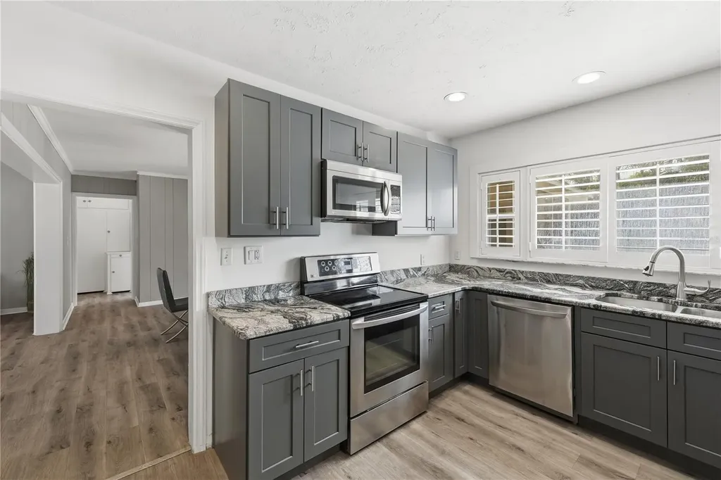 1420 Maravilla Avenue Fort Myers FL 33901