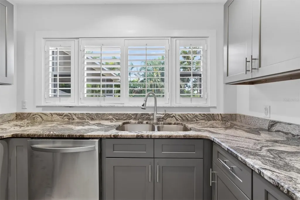 1420 Maravilla Avenue Fort Myers FL 33901