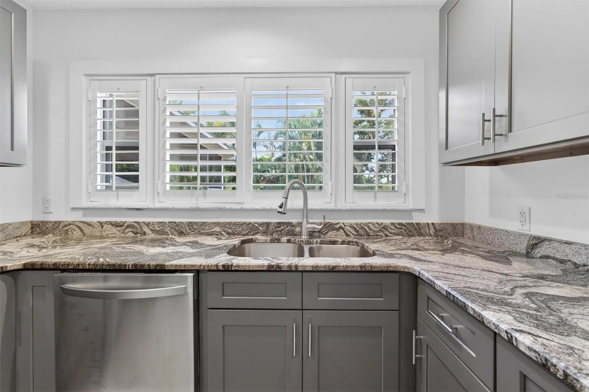 1420 Maravilla Avenue Fort Myers FL 33901