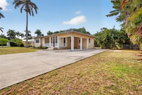 1420 Maravilla Avenue Fort Myers FL 33901