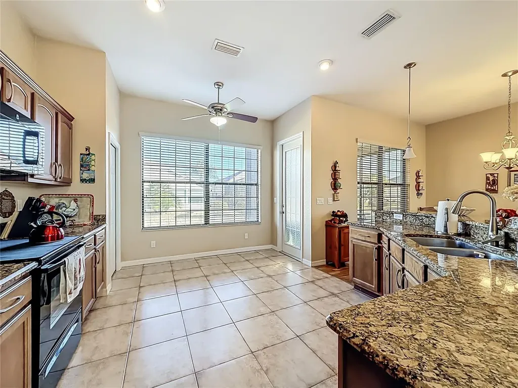 10957 SE 170th Lane Road Summerfield FL 34491