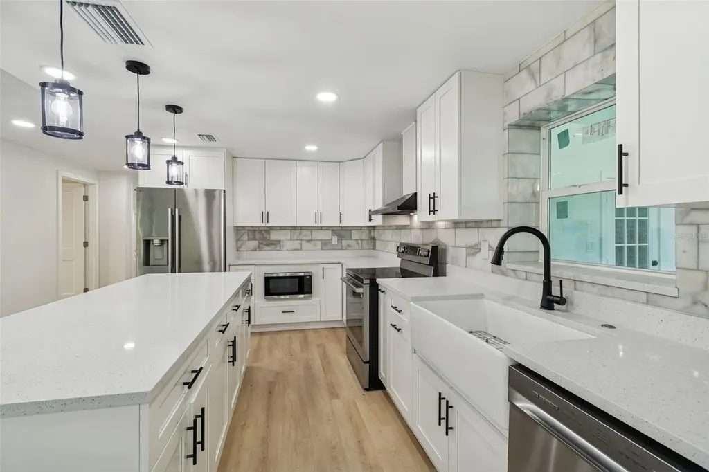 224 Timberlane Drive Palm Harbor FL 34683