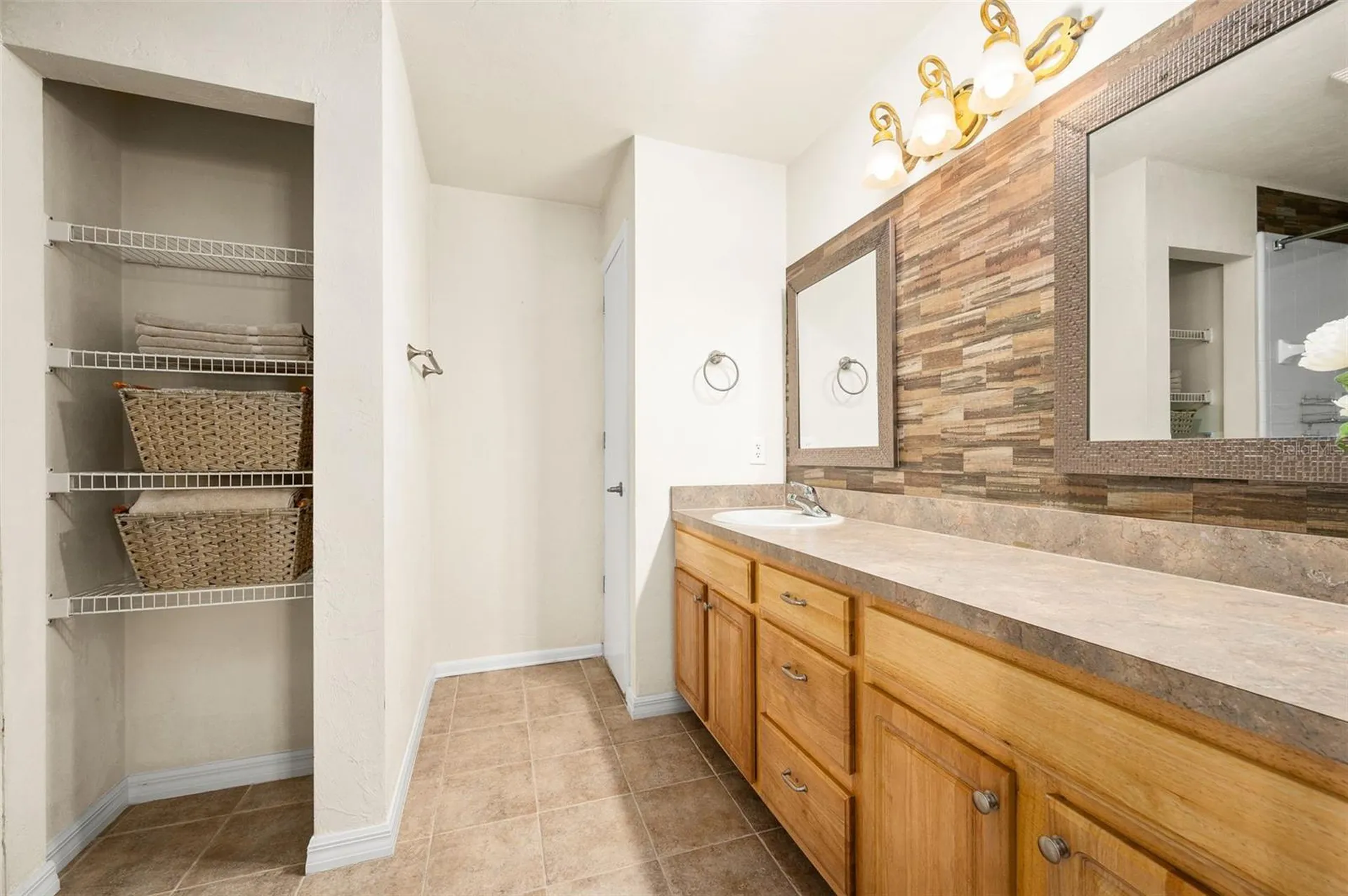 11550 NW 17th Place Gainesville FL 32606