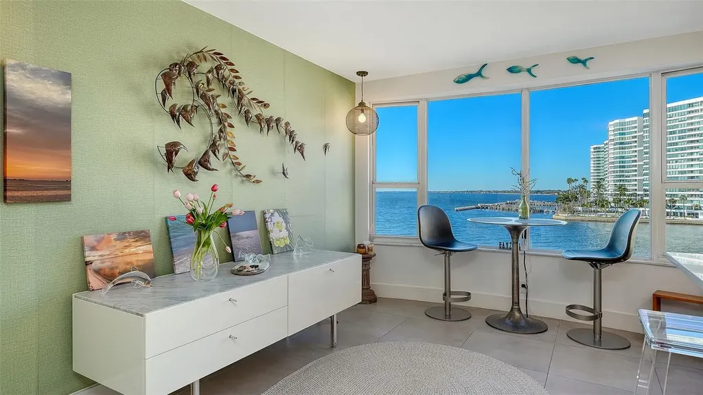 37 Sunset Drive Sarasota FL 34236