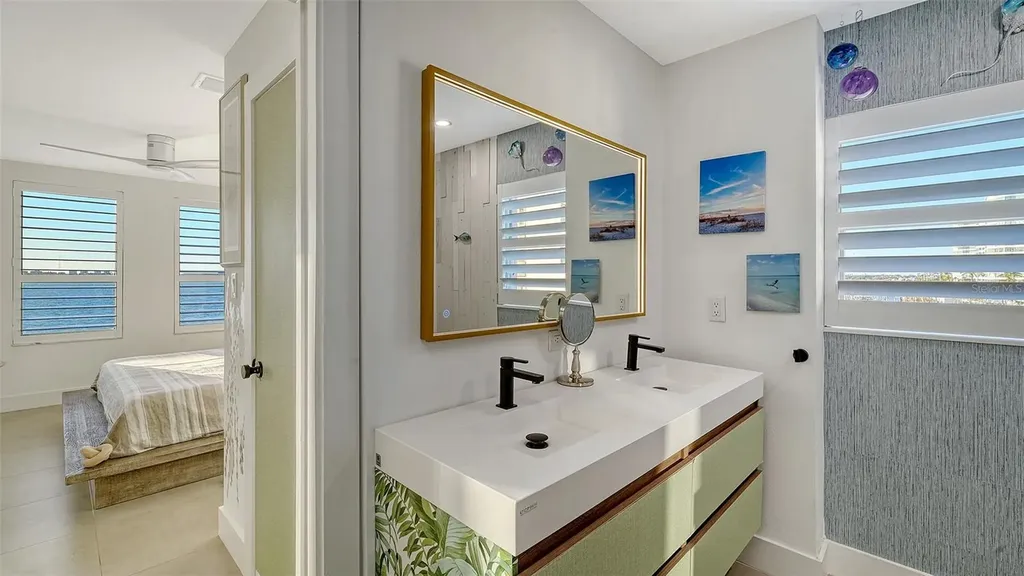 37 Sunset Drive Sarasota FL 34236