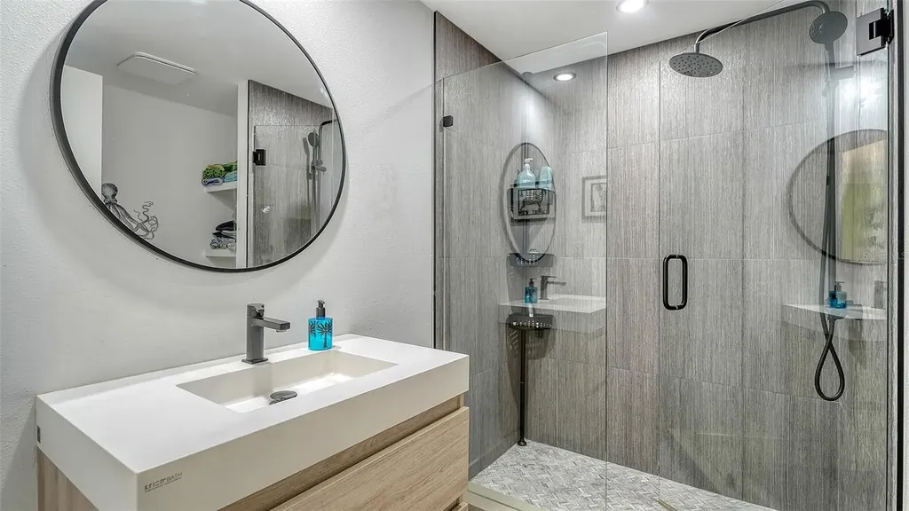 37 Sunset Drive Sarasota FL 34236